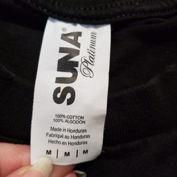 Cobra Kai men's medium - Picture 3 of 4